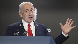Benjaminas Netanyahu /  / AP