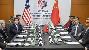 Mandel Ngan / AP