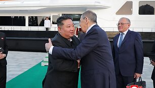 STR / AFP