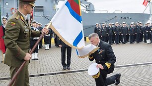 Tadas Jablonskis prisaikdintas Karinių jūrų pajėgų vadu / LK nuotr.