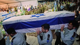Į Izraelį pargabenti įkaito palaikai /  / AP