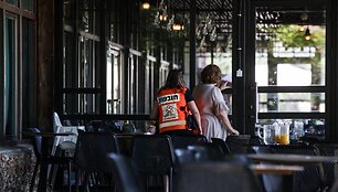 I&scaron;puolio peiliu vieta netoli Jeruzalės / Ronen Zvulun / REUTERS