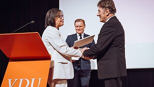 Raminta Popovienė ir Juozas Augutis / J. Petronio nuotr.