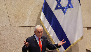 Ronen Zvulun / REUTERS