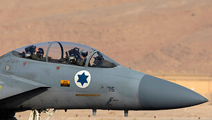 Izraelio naikintuvas / AMIR COHEN / REUTERS
