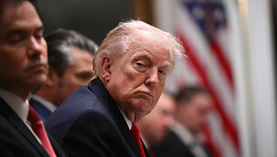  Donaldas Trumpas / BRENDAN SMIALOWSKI / AFP