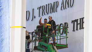 &bdquo;Trumpo&ndash;Kennedy centras&ldquo; / JIM WATSON / AFP