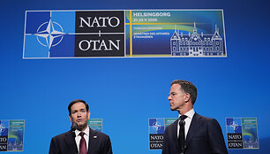 M. Rubio su M. Rutte /  / AP