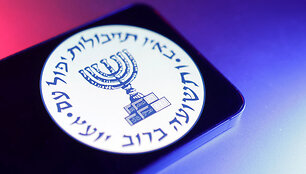 Izraelio žvalgybos agentūros logotipas / Dado Ruvic / REUTERS