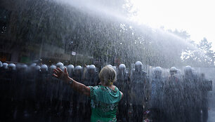 Florion Goga / REUTERS