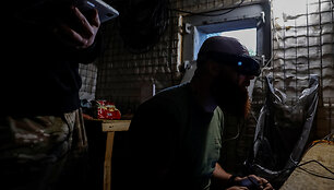 Ukrainiečių dronų operatoriai / Alina Smutko / REUTERS