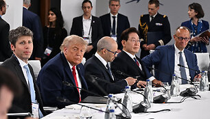 Pietų Korėjos prezidentas ragina Donaldą Trumpą prisidėti siekiant taikos su &Scaron;iaurės Korėja / Jeanne Accorsini/SIPA / Jeanne Accorsini/SIPA