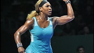 VIDEO kadras: Serena Williams trečius metus i&scaron; eilės laimėjo baigiamąjį WTA Championships turnyrą