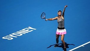 VIDEO kadras: \"Apia International Sydney\" pirmos dienos moterų varžybų apžvalga