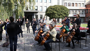 Orkestro "flash mob" akcija