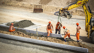 Vilniaus vakarinio aplinkkelio statybos vyksta laikantis plano