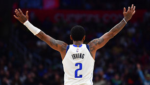 Kyrie Irvingas su „Mavericks“ apranga