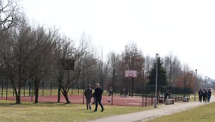 Neveronyse prasideda gimnazijos stadiono ir Krašto gatvės rekonstrukcija