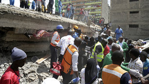Nairobyje sugriuvo 6 aukštų pastatas
