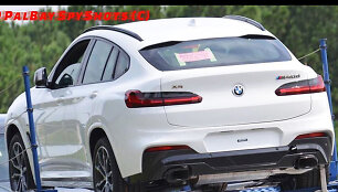 Nutekintos pirmosios BMW X4 (2019 m.) nuotraukos: pokyčius pastebėti nesunku