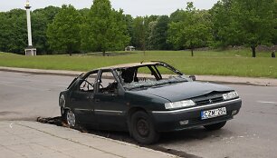 Sudegęs &bdquo;citroenas&ldquo; &Scaron;iauliuose