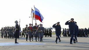 Pasitinkami i&scaron; Sirijos grįžę Rusijos kariai