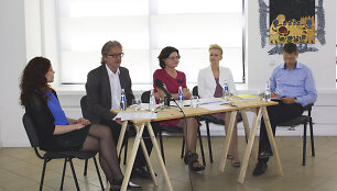 Akimirka i&scaron; spaudos konferencijos