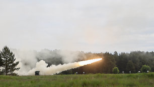 Pratybos su HIMARS