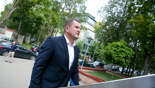 Iš korupcijos skandalo sausas išlipęs Vilniaus teisėjas A.Kaminskas neišvengė drausmės bylos