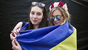 Agitacija ir protestai artėjant referendumui Nyderlanduose