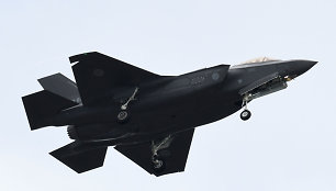 Japonijos naikintuvas F-35