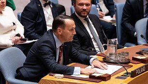 Radoslawas Sikorskis / Lev Radin/PACIFIC PRESS/SIPA / Lev Radin/PACIFIC PRESS/SIPA