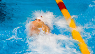 Kol amerikiečiai ir rusai dalinosi auksą, Lietuvos plaukimo rinktinė liko aštunta