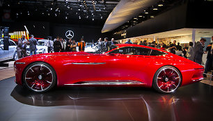 Ekstravagantiškasis „Mercedes-Maybach 6“ koncepcinis modelis