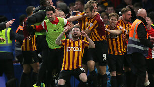 &bdquo;Bradford City&ldquo; komandos triumfas nukovus &bdquo;Chelsea&ldquo;