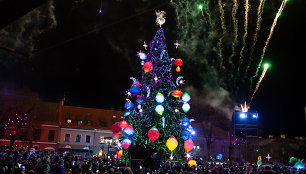 Kosminės Kalėdų eglutės įžiebimas Kaune