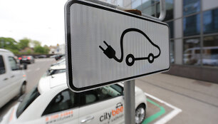 &bdquo;CityBee&ldquo; elektromobilių įkrovimo stotelės prie Vilniaus savivaldybės atidarymas