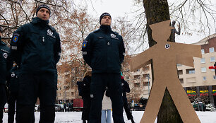 Statutinių pareigūnų protesto akcija &bdquo;Popierinis saugumas&ldquo;