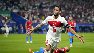 Hakanas Calhanoglu