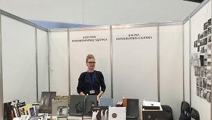 Lietuvos fotomenininkų sąjungos stendas Vilniaus knygų mugėje