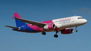 „Wizz Air“ bilietams šiandien siūloma didelė nuolaida: į Londoną galima skristi ir už 20 eurų
