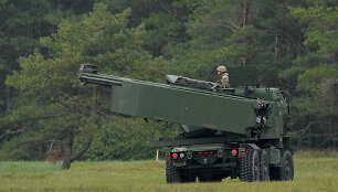 HIMARS &ndash; tolimojo nuotolio raketų paleidimo įrenginys