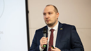 Gintautas Jak&scaron;tas