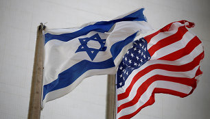 Izraelio ir JAV ambasadoriai sveikina siūlymą dėl kompensacijų už nusavintą žydų turtą