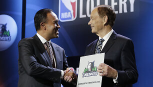 &bdquo;Timberwolves&ldquo; savininkas Glenas Tayloras (de&scaron;.)