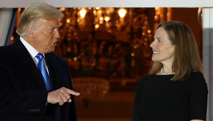 Donaldas Trumpas ir Amy Coney Barrett