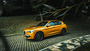 „Alfa Romeo Stelvio Quadrifoglio“