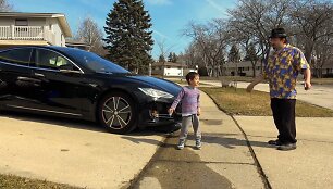 &bdquo;Tesla&ldquo; bandymai