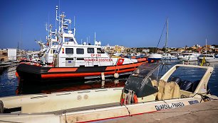 Viduržemio jūroje Italijos pakrančių apsauga išgelbėjo daugiau kaip 1,4 tūkst. migrantų