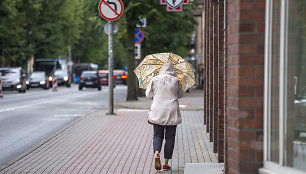 Vėjuotas šeštadienio pasivaikščiojimas po Klaipėdos miestą